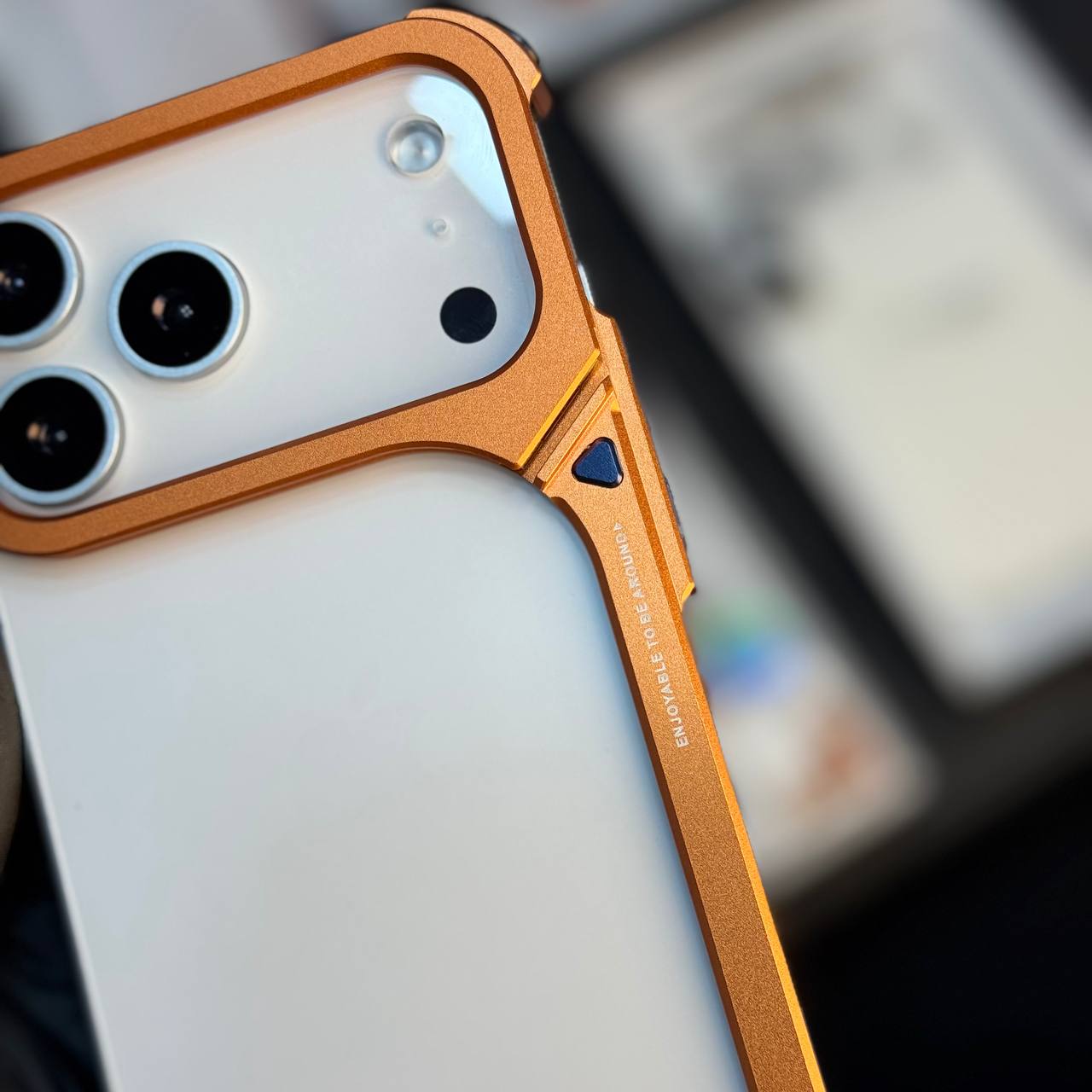 OATSBASF 9 Shaped Phone Case Minimalism Design Excellent Heat Dissipation Seamless Wireless Charging Ultra Light Metal Bumper Case 17 PRO/17 PRO MAX