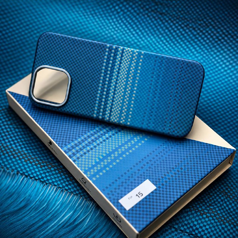 SLIM CASE CARBON CASE MAGSAFE CASE