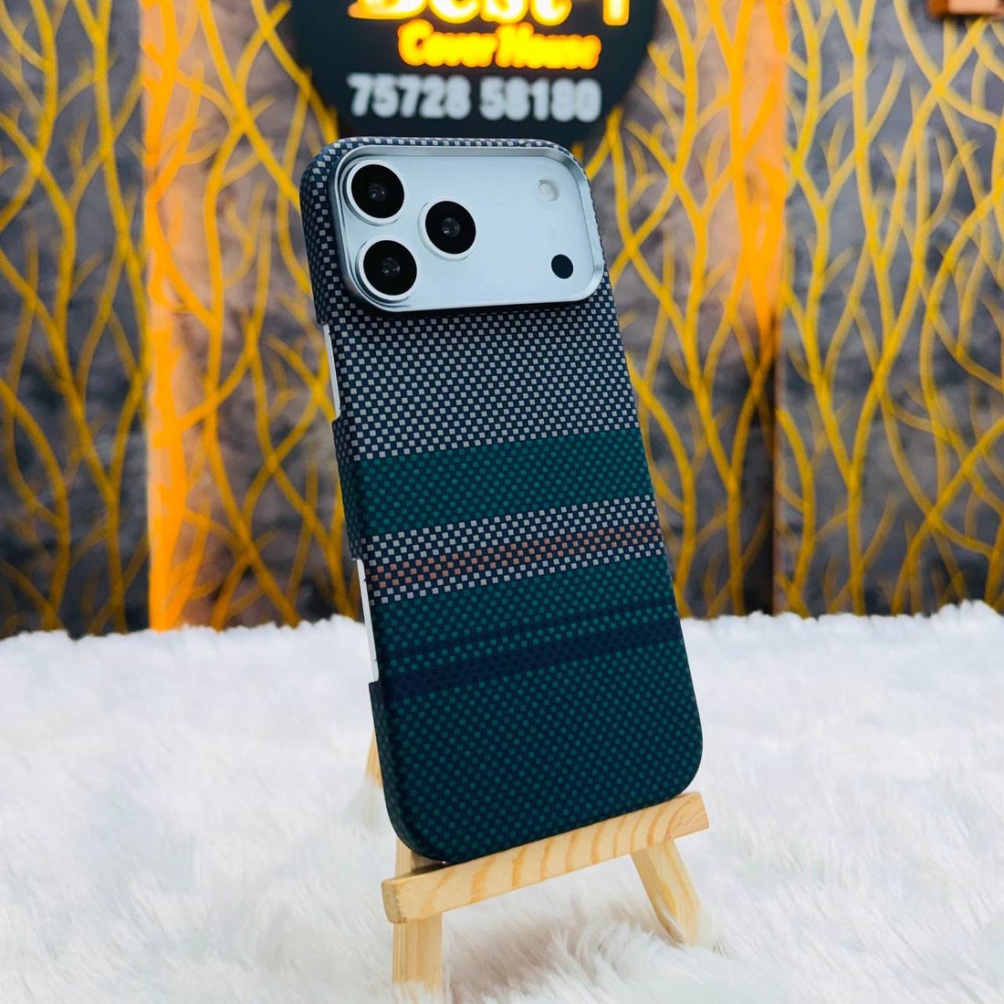 Slim Karbonn case Knit